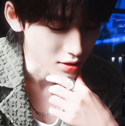 我的天空星星都还亮着