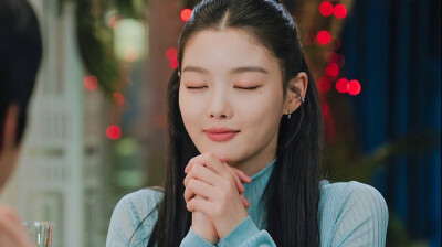 《亲爱的X》白雅珍（金裕贞饰）