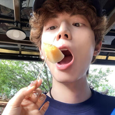 真人情侣头像可爱男朋友女朋友头像情头