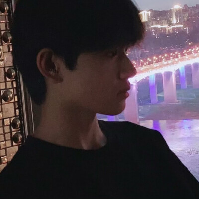 可以随意调色，收藏拿图