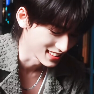 我的天空星星都还亮着