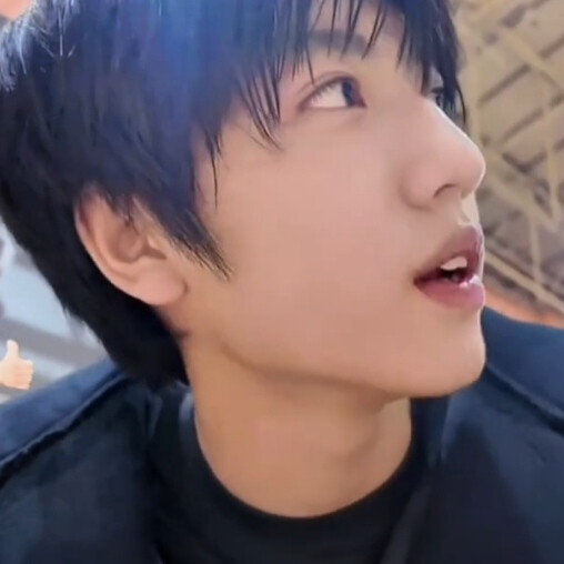 如果忽远忽近的洒脱