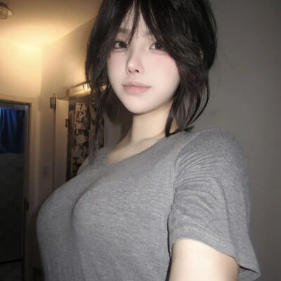 在骂我吗 听不懂 感觉像小狗撒娇