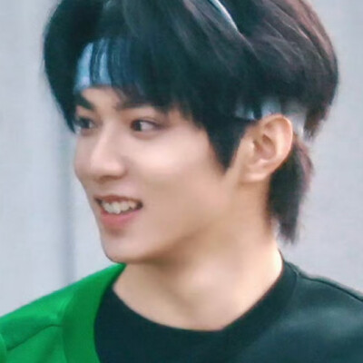 你哭着对我说 童话里都是骗人的