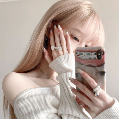 ‣ 女生头像/女头/气质女头/氛围感女头/风格女头
‣ ©️ 网络/侵删