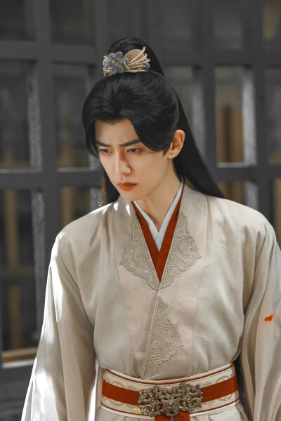 任嘉伦《凤凰台上》萧焕