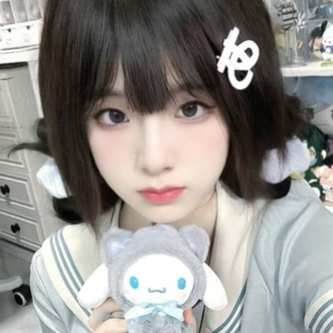 ,,ᗜ - ᗜ,, 老铁们冷脸萌来了