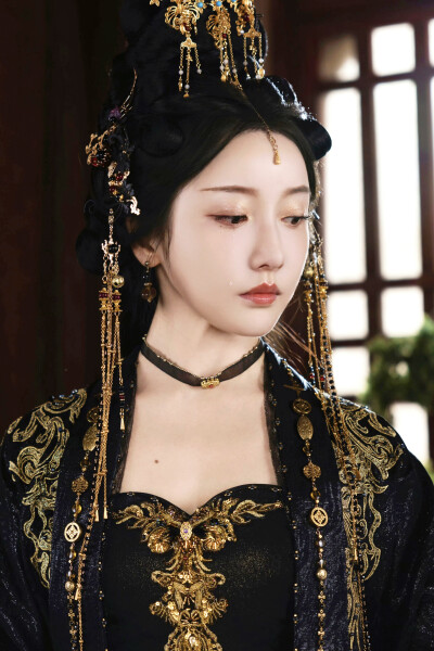 平凝有令 萧平凝