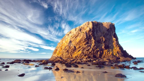 Photo by 壁纸迷