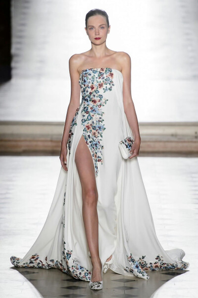 BY爱喝可乐的古娜小姐 