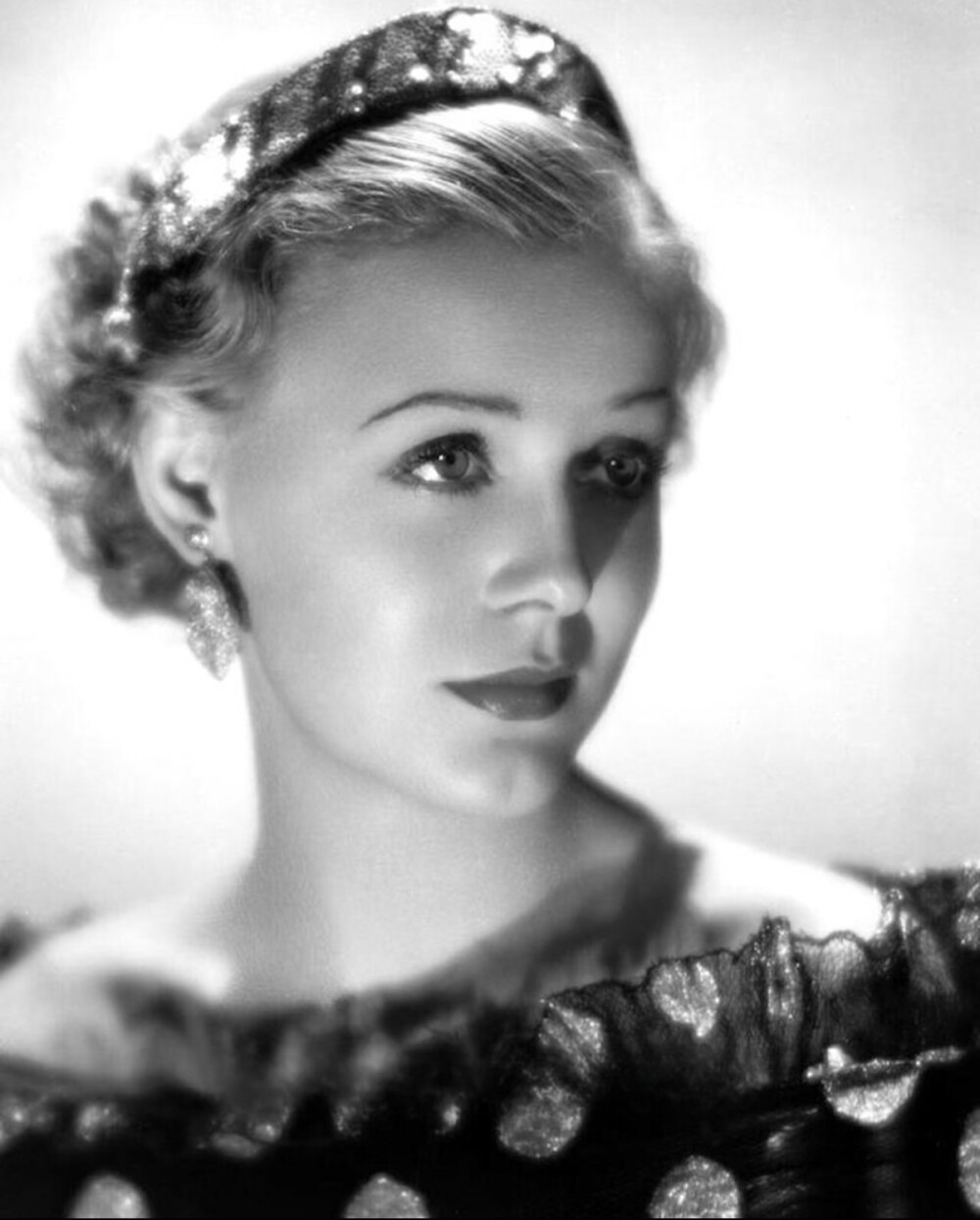 Gloria Stuart
