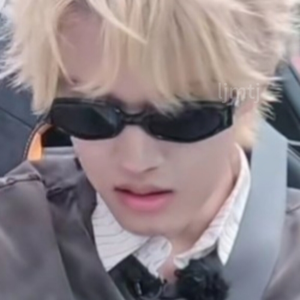 正所谓，年轻小伙开supra，crush坐在副驾