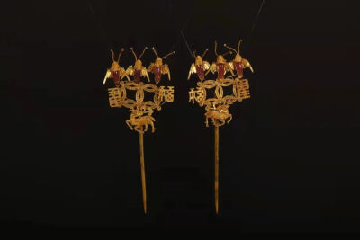 明代 垒丝镶红宝石福禄寿金步摇观复博物馆藏