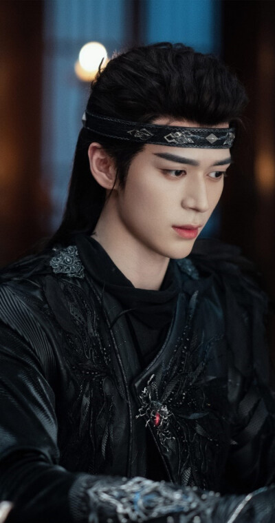 章时安《暗河传》唐怜月