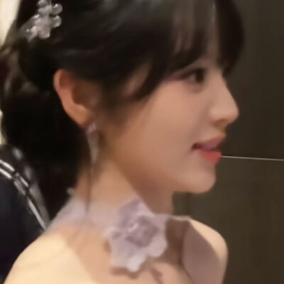 那天与你邂逅的薇薇