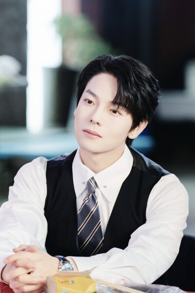 南音再许 裴京墨