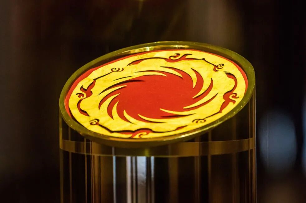 ▲商代晚期 太阳神鸟金饰
成都金沙遗址博物馆藏