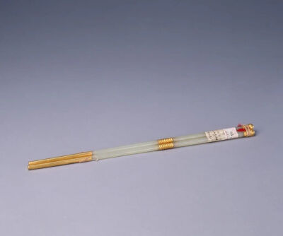 清代 金嵌玉箸故宫博物院藏