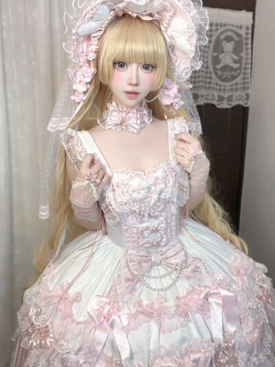 姐妹们谁懂啊，这条直接一眼草啊，穿上简直就是公主本主呀