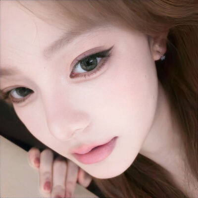 ‣ 女生头像/女头/气质女头/氛围感女头/风格女头
‣ ©️ 网络/侵删