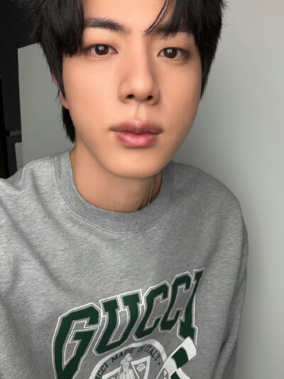 251209
金硕珍更新weverse