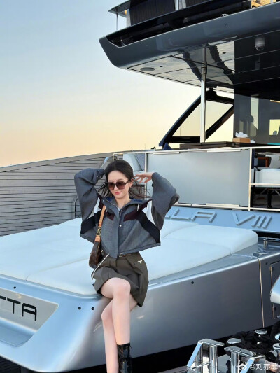 刘亦菲阿布扎比全球旅游代言人2025.12.10