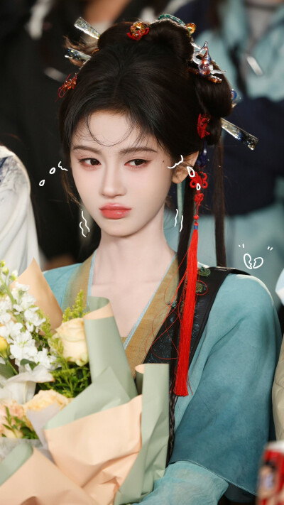 来战 阿黛 鞠婧祎