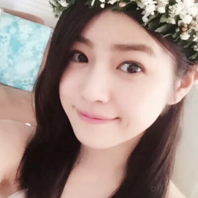 人间的青草地需要浇水