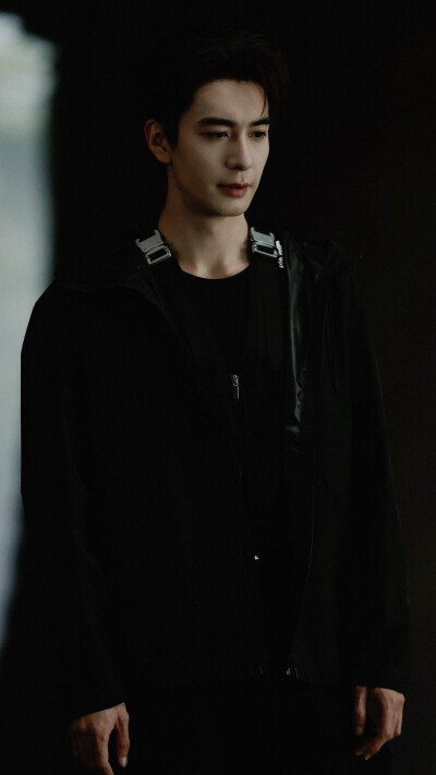 枭起青壤 炎拓 陈星旭