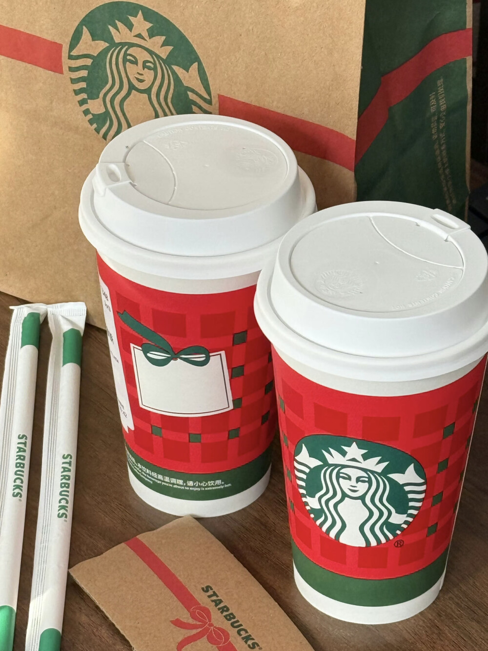 人生短短三万天
吃过一天是一天