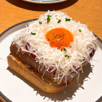 简单吃个漂亮饭