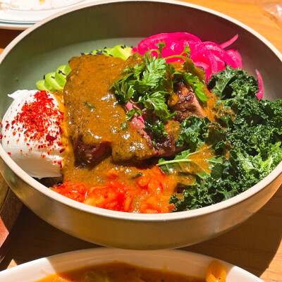 简单吃个漂亮饭