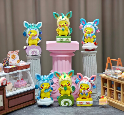 闪光伊布家族变装皮卡丘