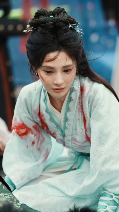 凤凰台上 凌苍苍 彭小苒