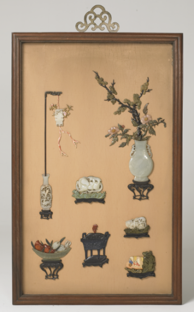 清代 花梨木边嵌玉牙博古图挂屏故宫博物院藏