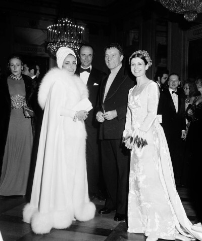 Elizabeth Taylor ​​​