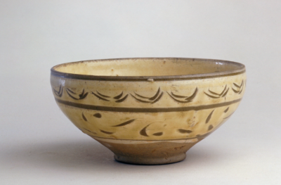 宋代 耀州窑青黄釉划花碗故宫博物院藏