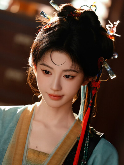 来战 阿黛 鞠婧祎