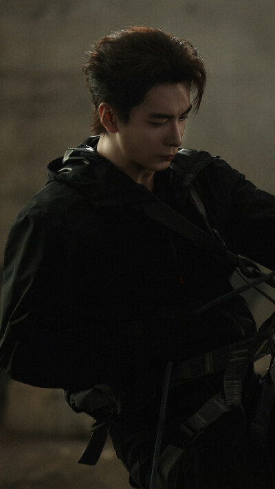 枭起青壤 炎拓 陈星旭