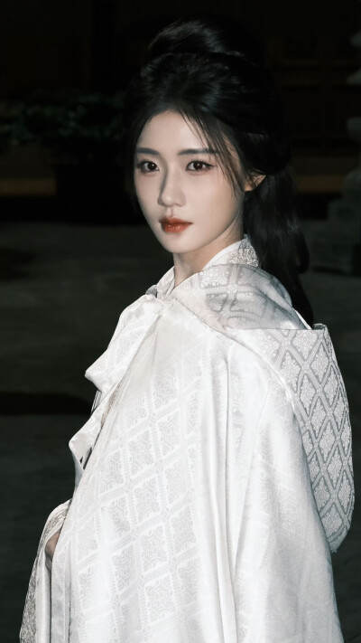 凤凰台上 杜听馨 陈意涵