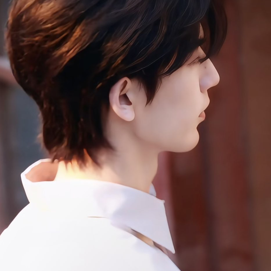 是我自己想得太多，还是你也在闪躲