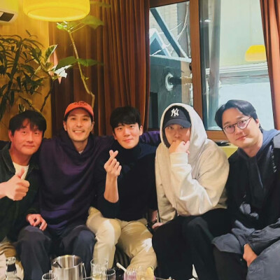 251205
kimjiseok16 story更新南俊相关