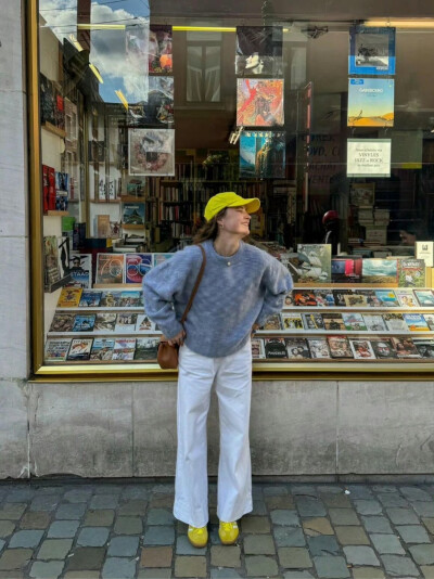 BY爱喝可乐的古娜小姐