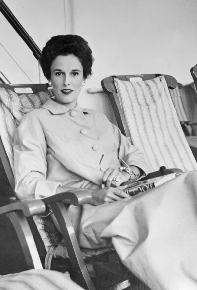 美国名媛芭比.佩利