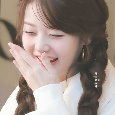 我想寄给你一场金陵的雪寄你一捧热泪映着相思