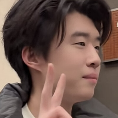 你的新爸爸妈妈会爱死你的