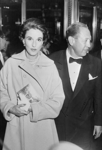 美国名媛芭比.佩利