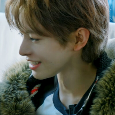 (｡･ω･｡)(´･ω･`)(´-ω-`)( •̀ ω •́ )