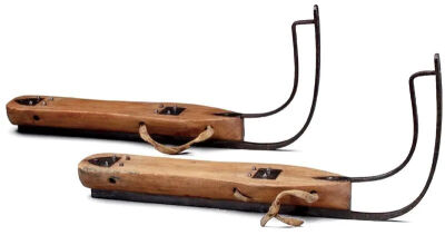 ▲清 木冰鞋 故宫博物院藏