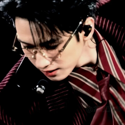 老钱风还是红毛